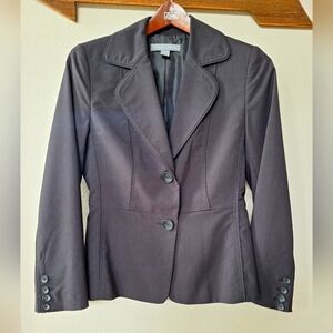 Beechers Brook Womens Black Two Button Blazer. Size 2